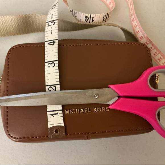 Michael Kors Brown Leather Belt Bag/Crossbody bag - Picture 6 of 6